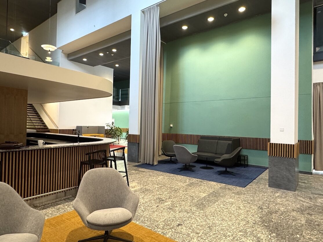 dbco. Premium Lobby Zurich